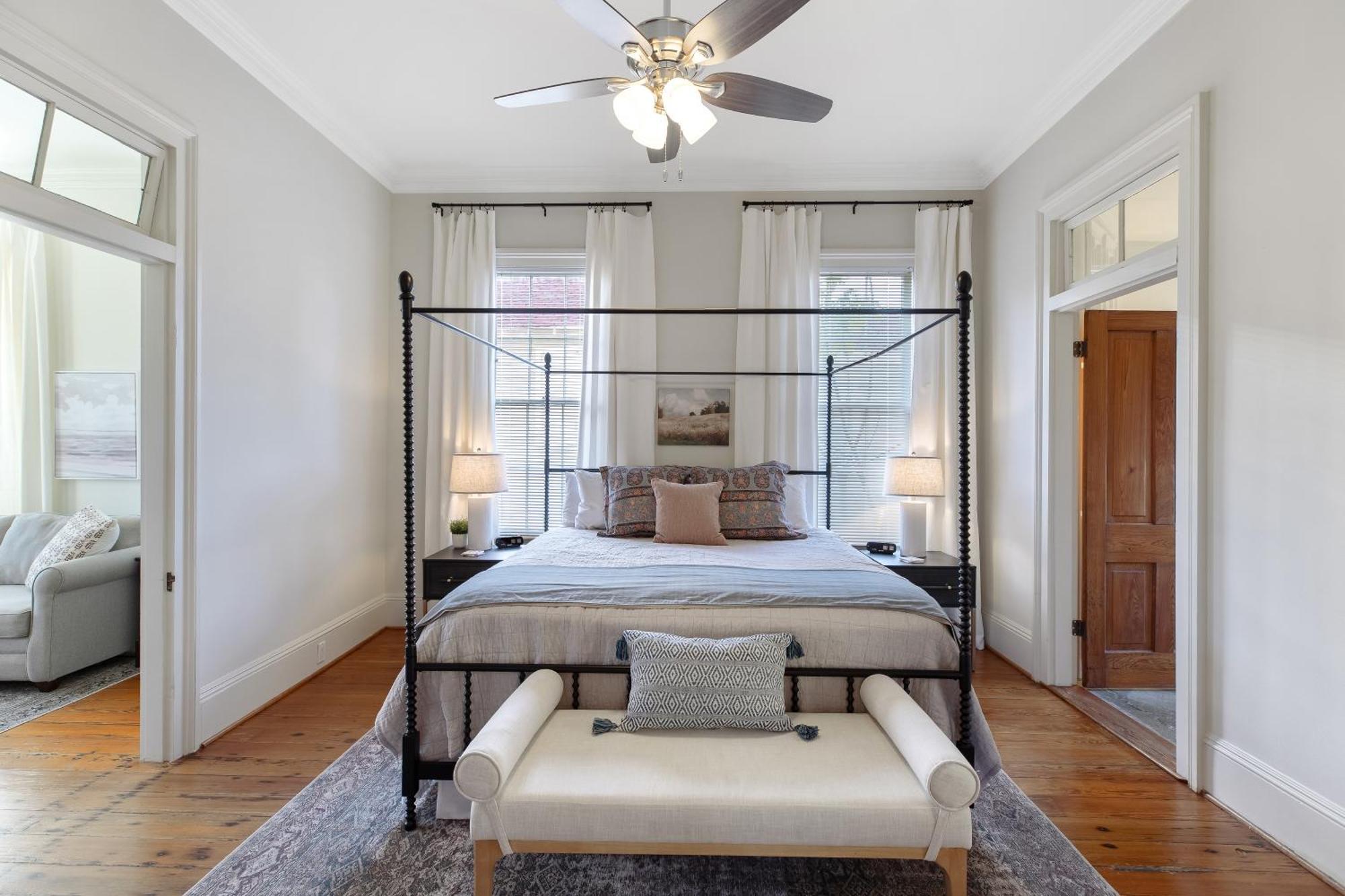 Historic 1871 Coastal Breeze With Heated Pool - Restoring Galveston Vila Exterior foto
